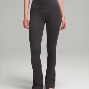lululemon Align High-Rise Mini-Flare Pant NWT in Graphite Grey (Size 6)